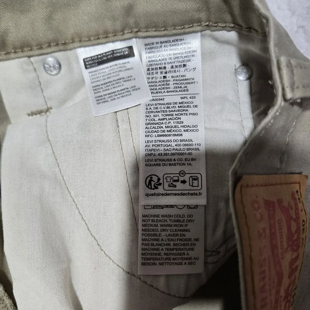 Levi's Performance 541 Athletic Taper Tech Pants Mens 30x34 ( Actual 30x32 )